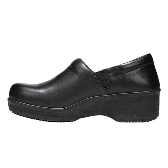 Dr.Scholl's Women's Dynamo Work Clogs NWB - Picture 3 of 12